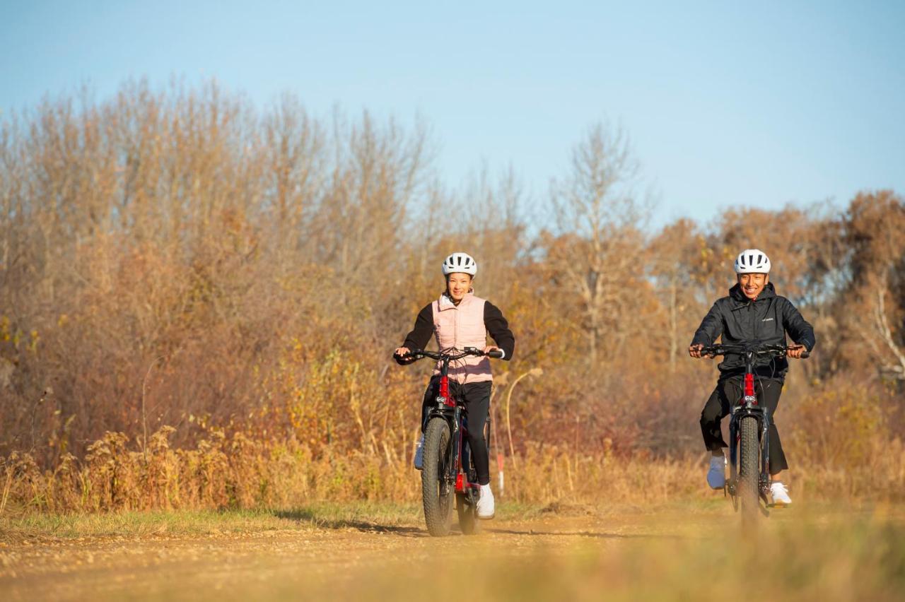 Dakota Dunes Resort Dundurn エクステリア 写真